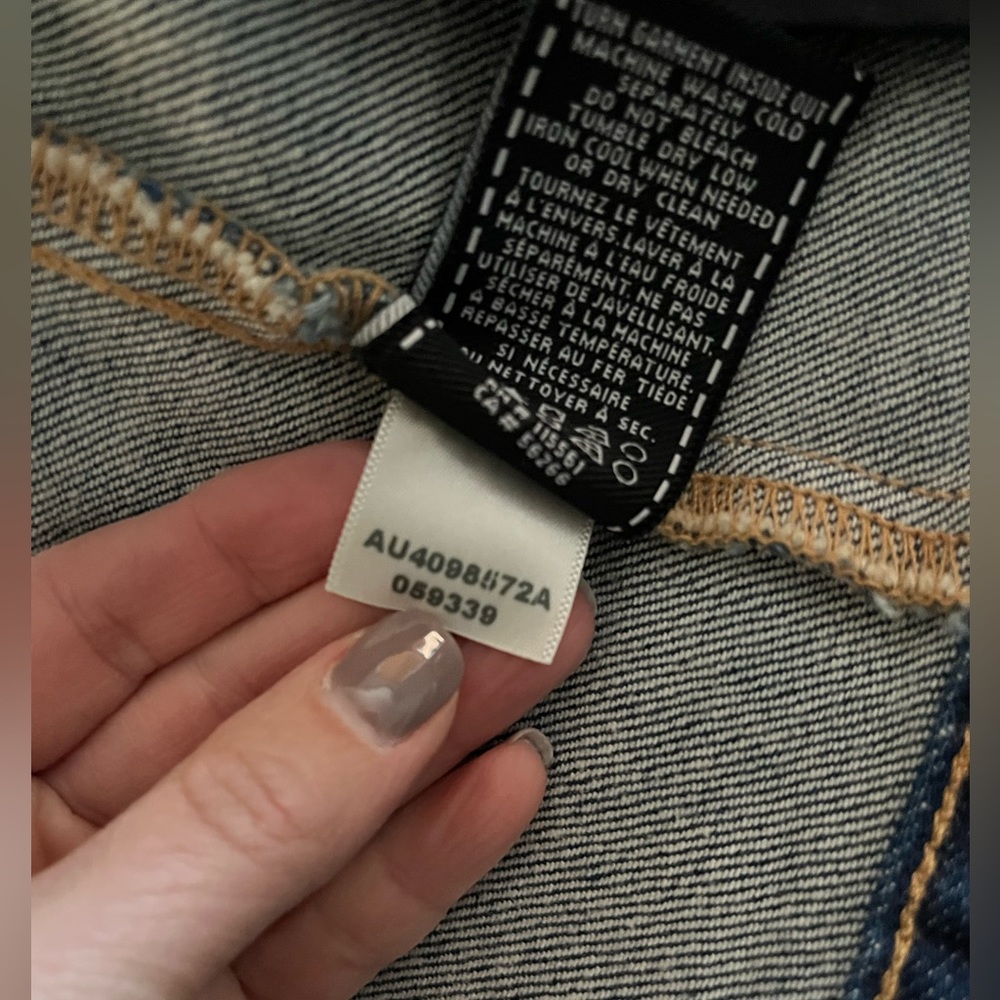 7 for All Mankind Classic Denim Jacket - Picture 4 of 4